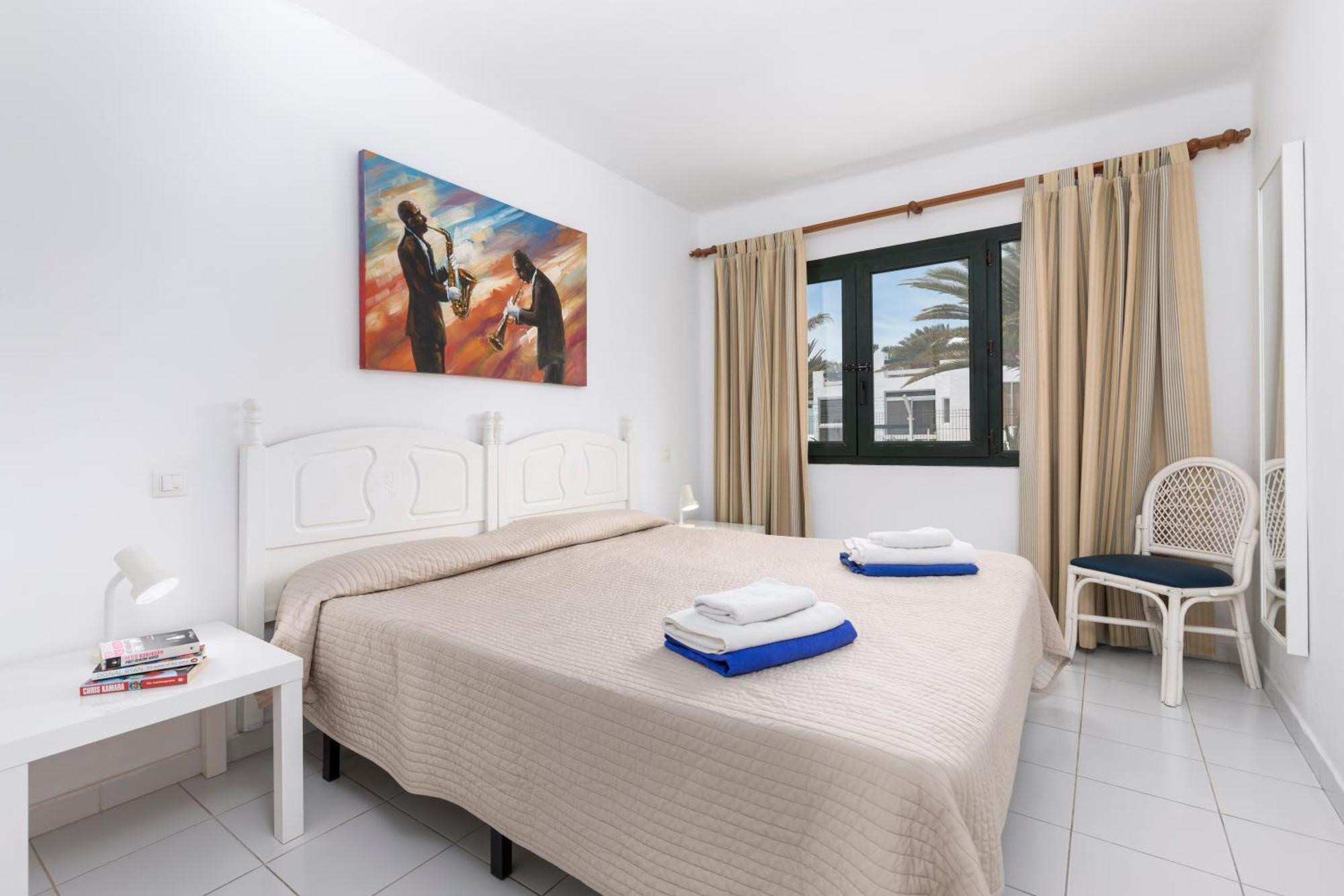 Apartamentos Erika - Adults Only Коральео Экстерьер фото