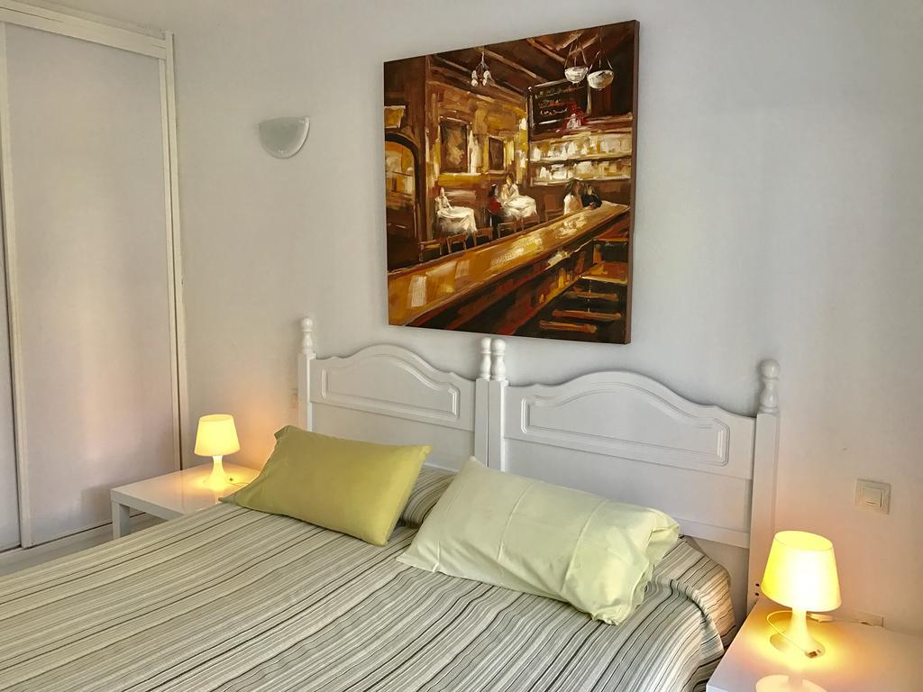 Apartamentos Erika - Adults Only Коральео Экстерьер фото